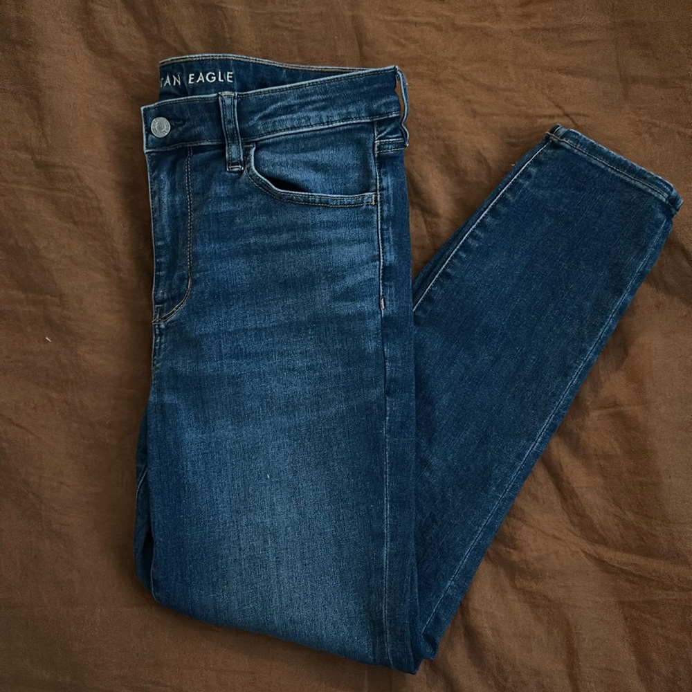 American Eagle Next Level High-Waisted Jegging